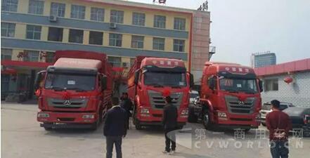 ?；愤\(yùn)輸牽引車2.jpg