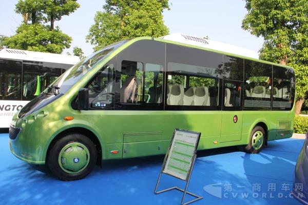 恒星系列純電動(dòng)客車CKZ6800CHBEV (1).jpg