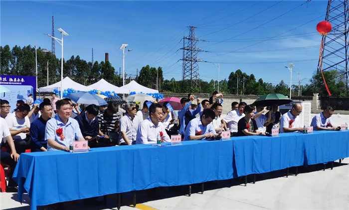 華菱漢馬換電重卡助力海南開啟電動重卡新時代4.jpg