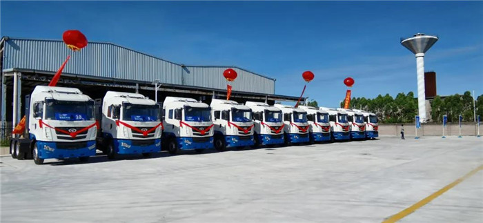 華菱漢馬換電重卡助力海南開啟電動重卡新時代6.jpg