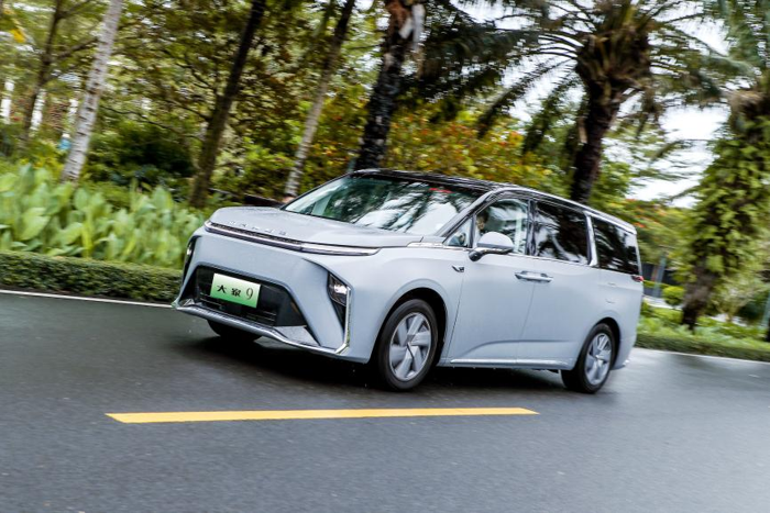上汽大通MAXUS氫能、純電雙線發(fā)力，大家MIFA氫、大家9、大家5攜手亮相6.png