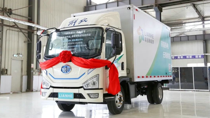 一汽解放換電輕卡新品正式下線！2.jpg