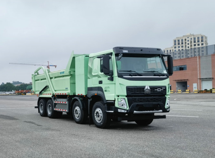 今年一季度成都市銷冠車型——重汽豪沃ZZ3313V3561Z1BEV純電動自卸車.jpg
