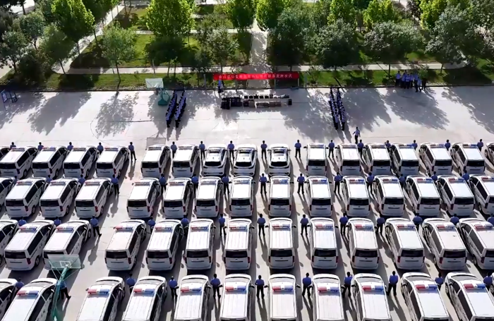 84臺江淮瑞風警車“入列” 交付皮山縣公安局.png
