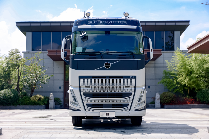 沃爾沃卡車(chē)2025款新車(chē)品鑒 高效體驗(yàn)再升級(jí).png
