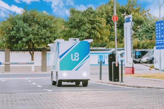 文遠(yuǎn)知行發(fā)布全新無人物流車Robovan W5 6.png