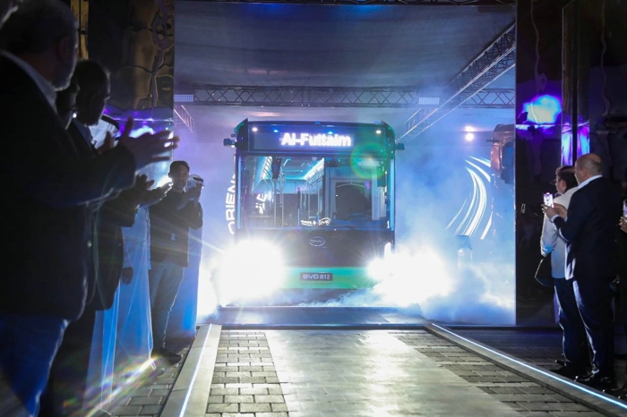 比亞迪商用車正式登陸阿聯(lián)酋 引領(lǐng)綠色商用交通新時代1.jpg