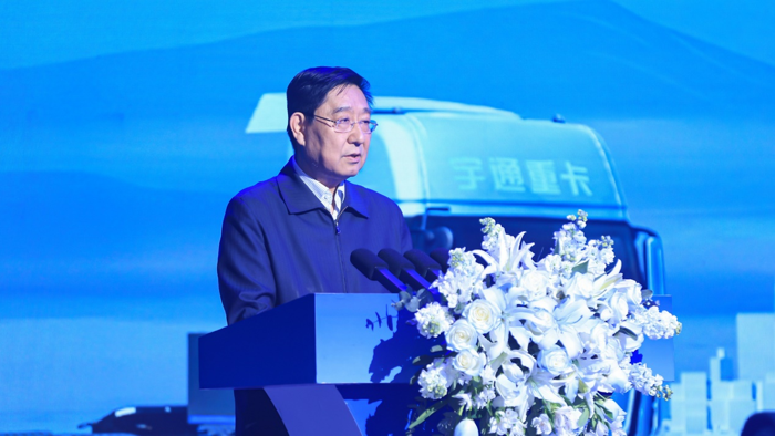 重新定義品質(zhì)邊界，宇通重卡T系列2025款全系產(chǎn)品煥新上市2.png