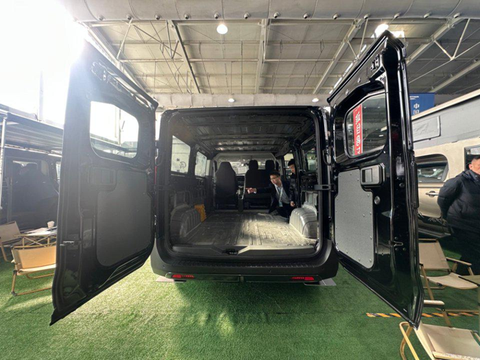 中國重汽輕型汽車強勢登陸三大房車展，演繹移動生活新風尚7.png