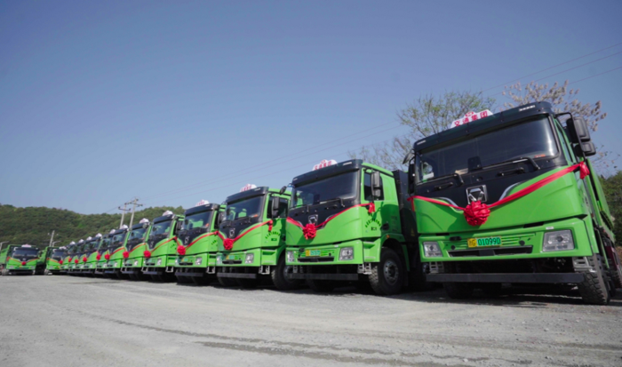 徐工新能源自卸車2.png