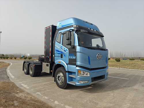 解放純電動牽引車.jpg