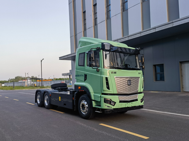 遠程大電量牽引車.jpg