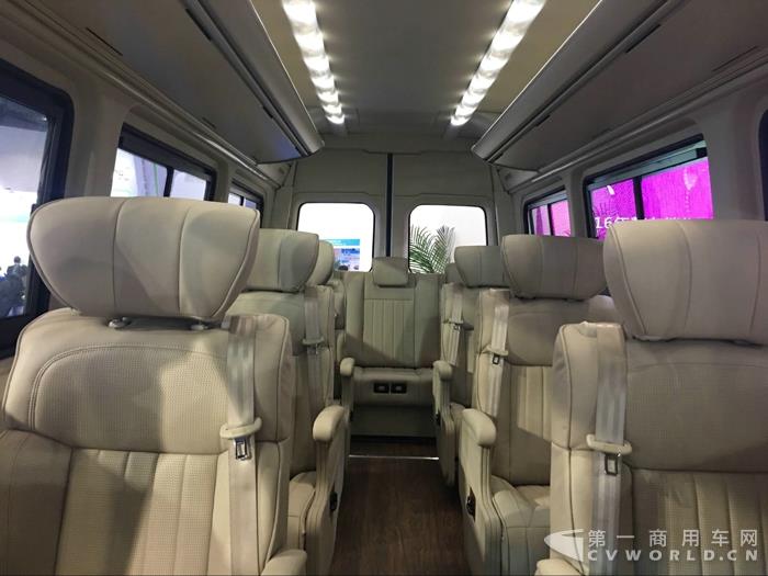 中車7米純電動(dòng)客車