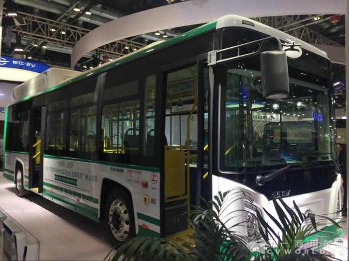 長江益眾Z10電動(dòng)氫燃料城市客車