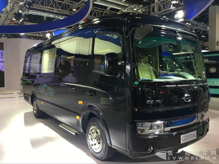 長江奕閣純電動(dòng)商務(wù)車