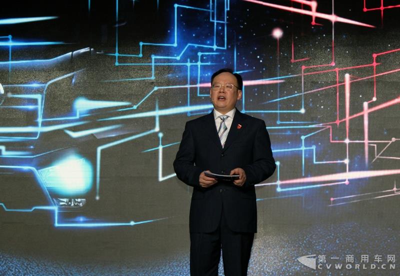 一汽集團黨委常委、副總經(jīng)理邱現(xiàn)東