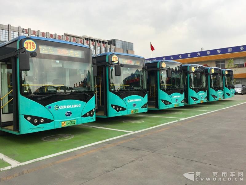 比亞迪純電動(dòng)客車
