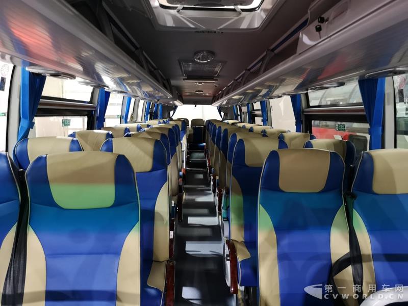 北方客車BFC6115TBEV純電動(dòng)旅游團(tuán)體車